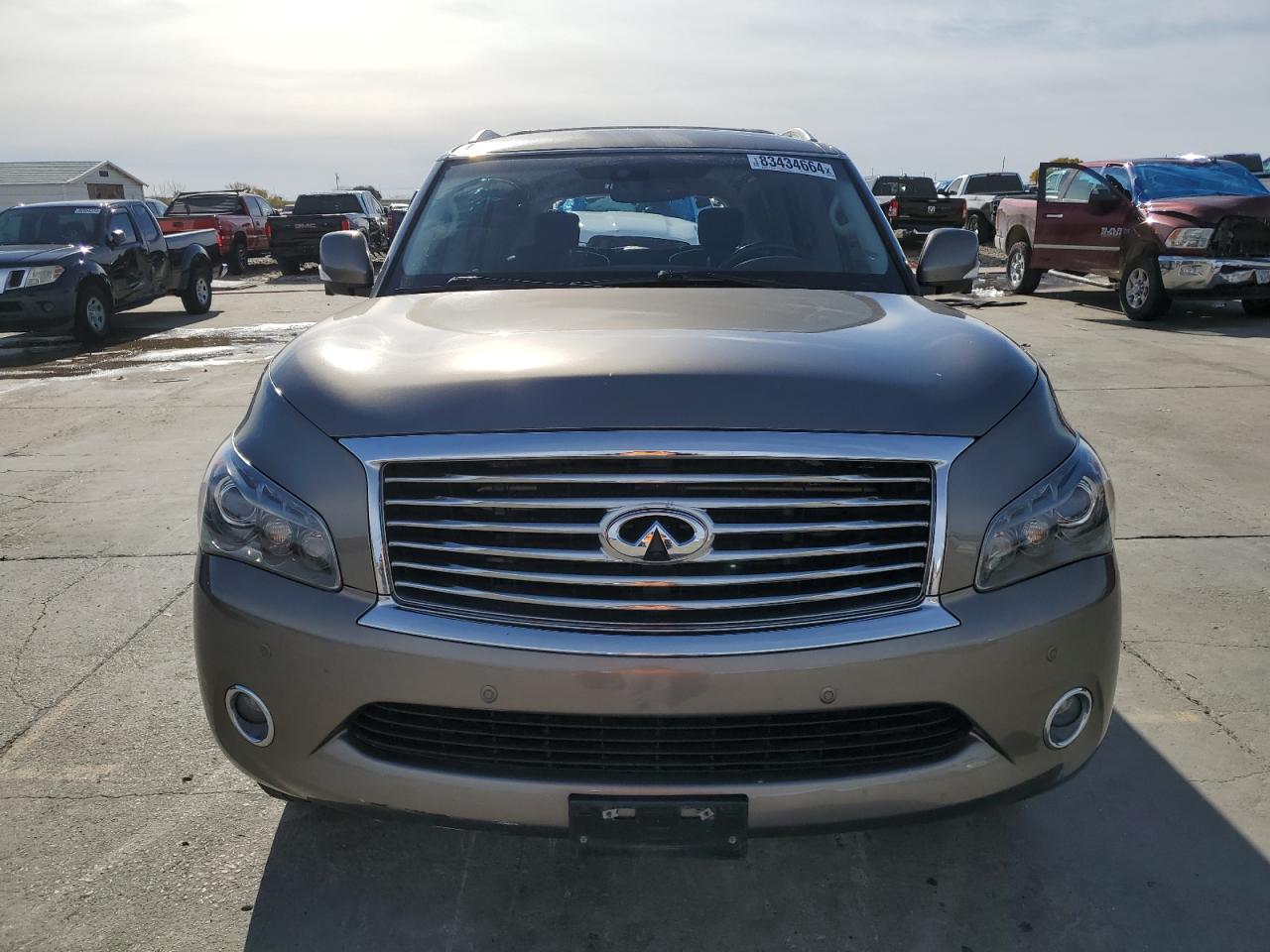 2014 Infiniti QX80 - Image 5