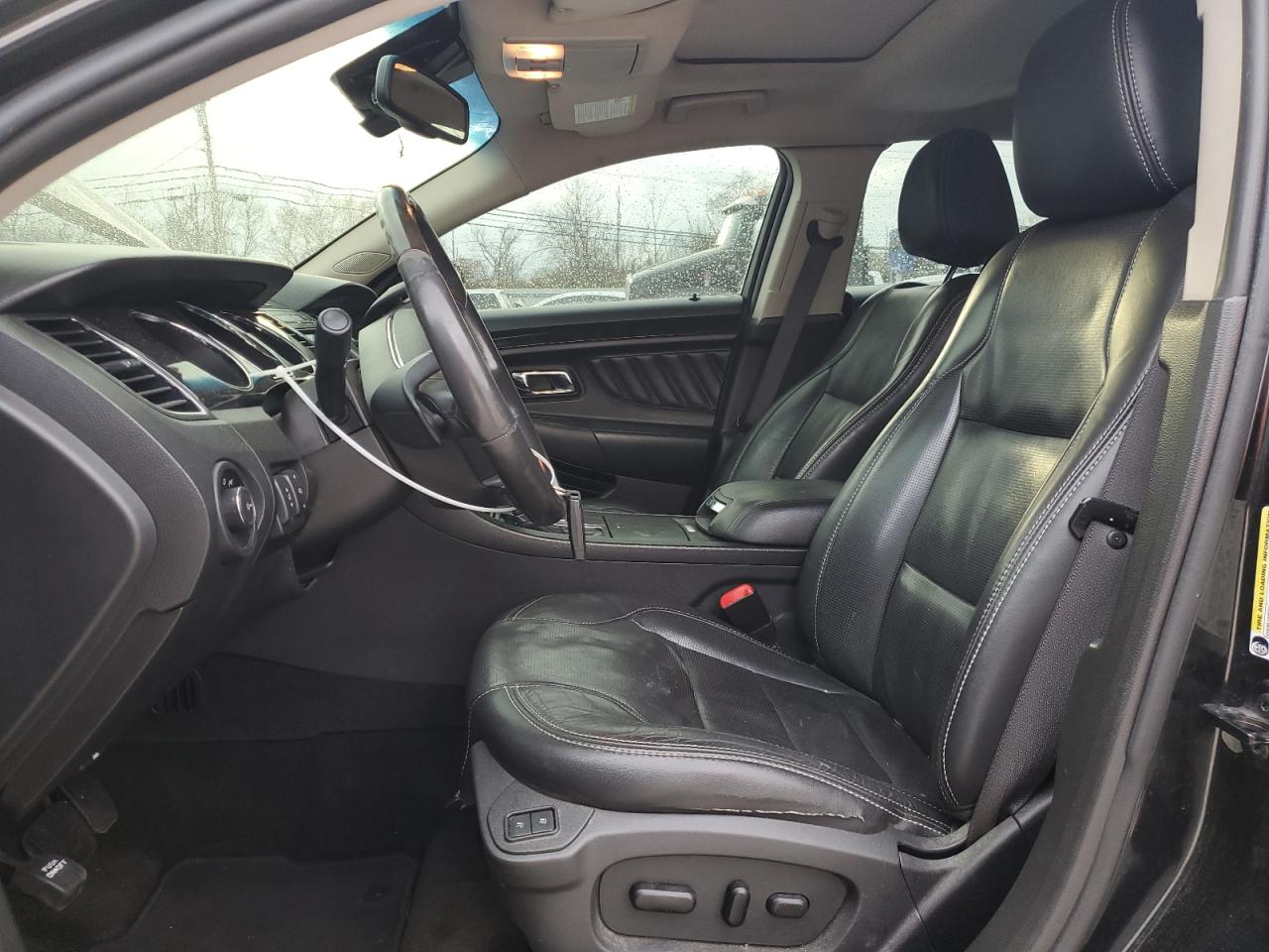 2012 Ford Taurus - Image 7