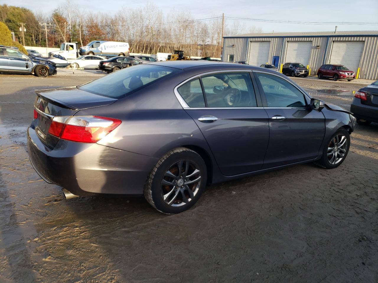 VIN 1HGCR2E7XFA130246 2015 HONDA ACCORD no.3