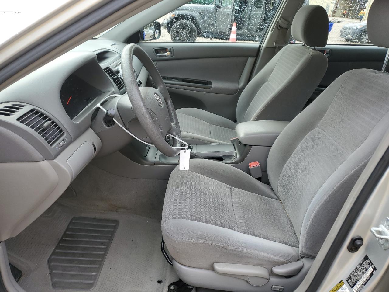 2005 Toyota Camry - Image 7