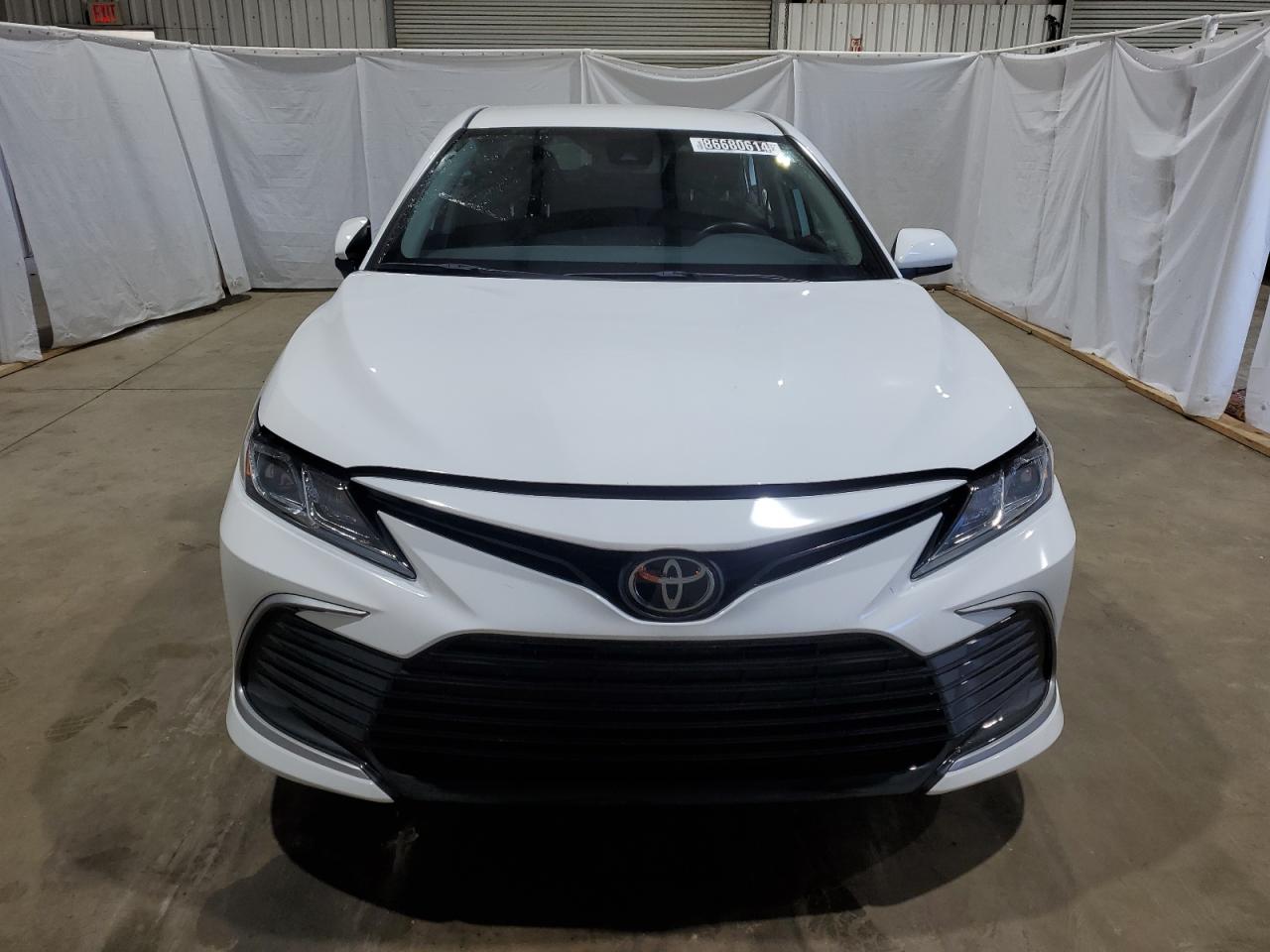2024 Toyota Camry - Image 5