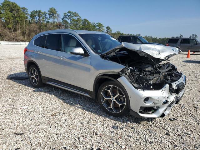  BMW X1 2018 Серебристый