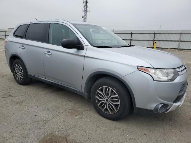 Parquets MITSUBISHI OUTLANDER 2015 Srebrny