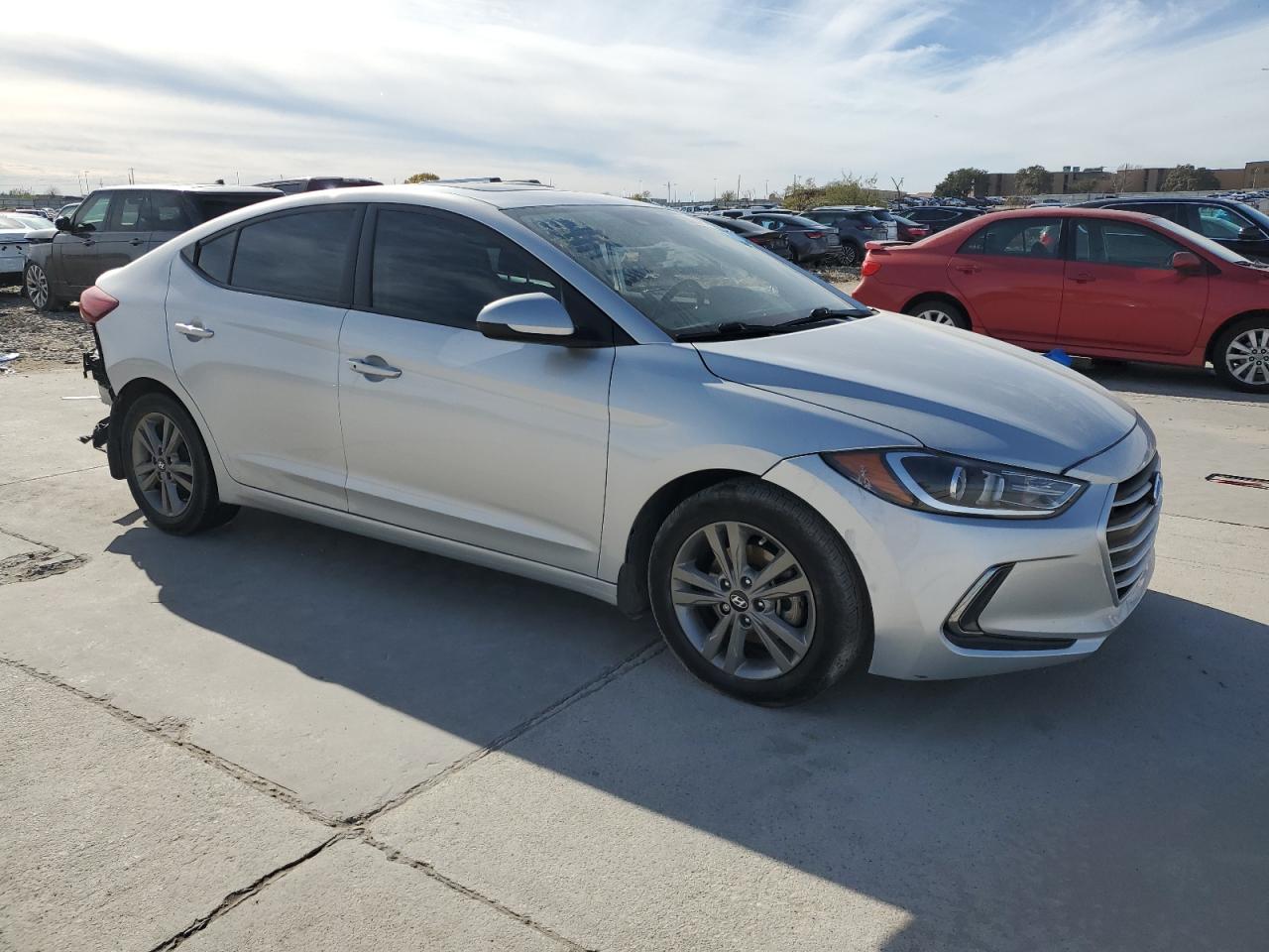 VIN 5NPD84LF2HH185992 2017 HYUNDAI ELANTRA no.4