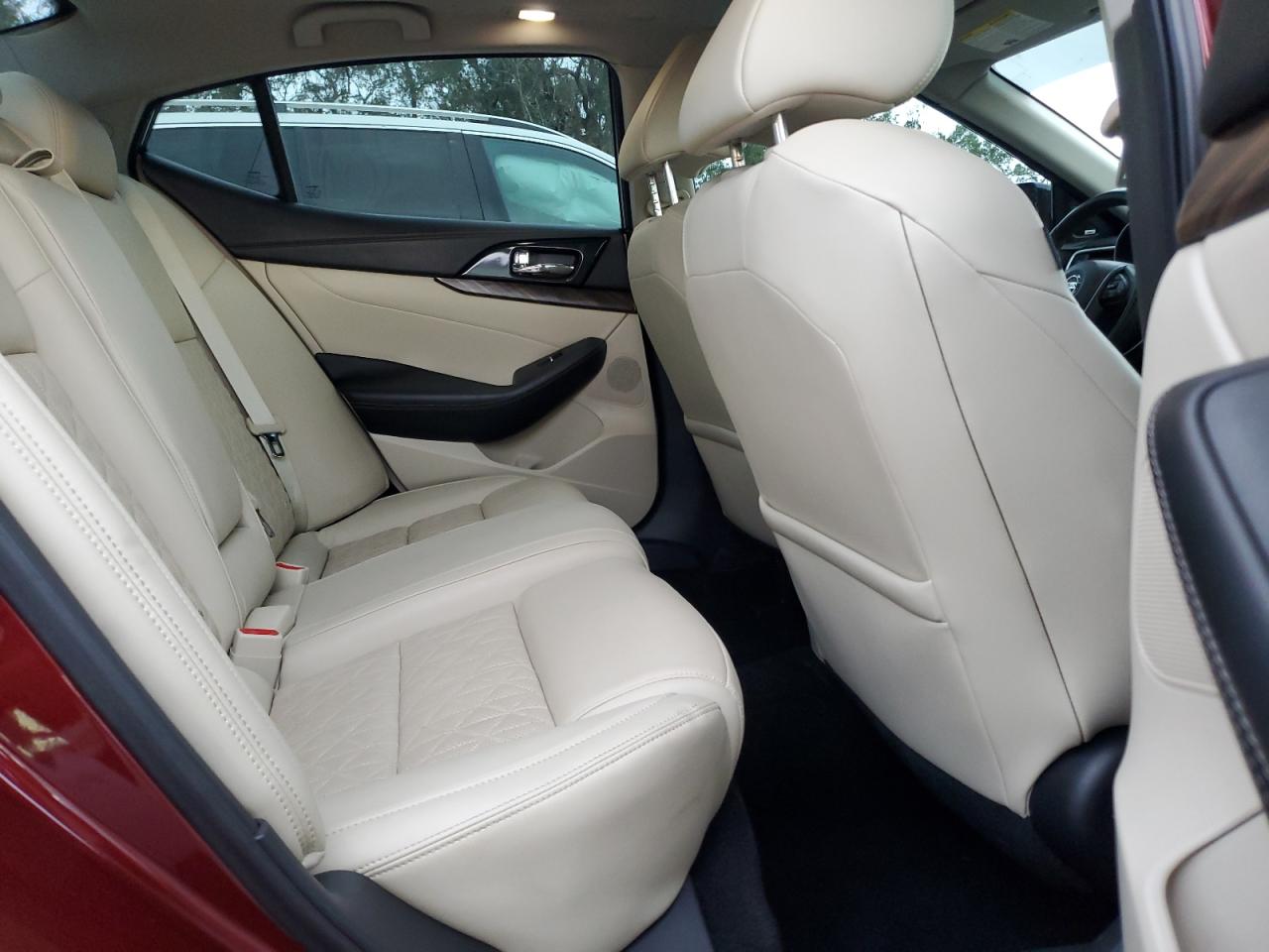 2017 Nissan Maxima 3.5S VIN: 1N4AA6AP2HC391586 Lot: 84474674