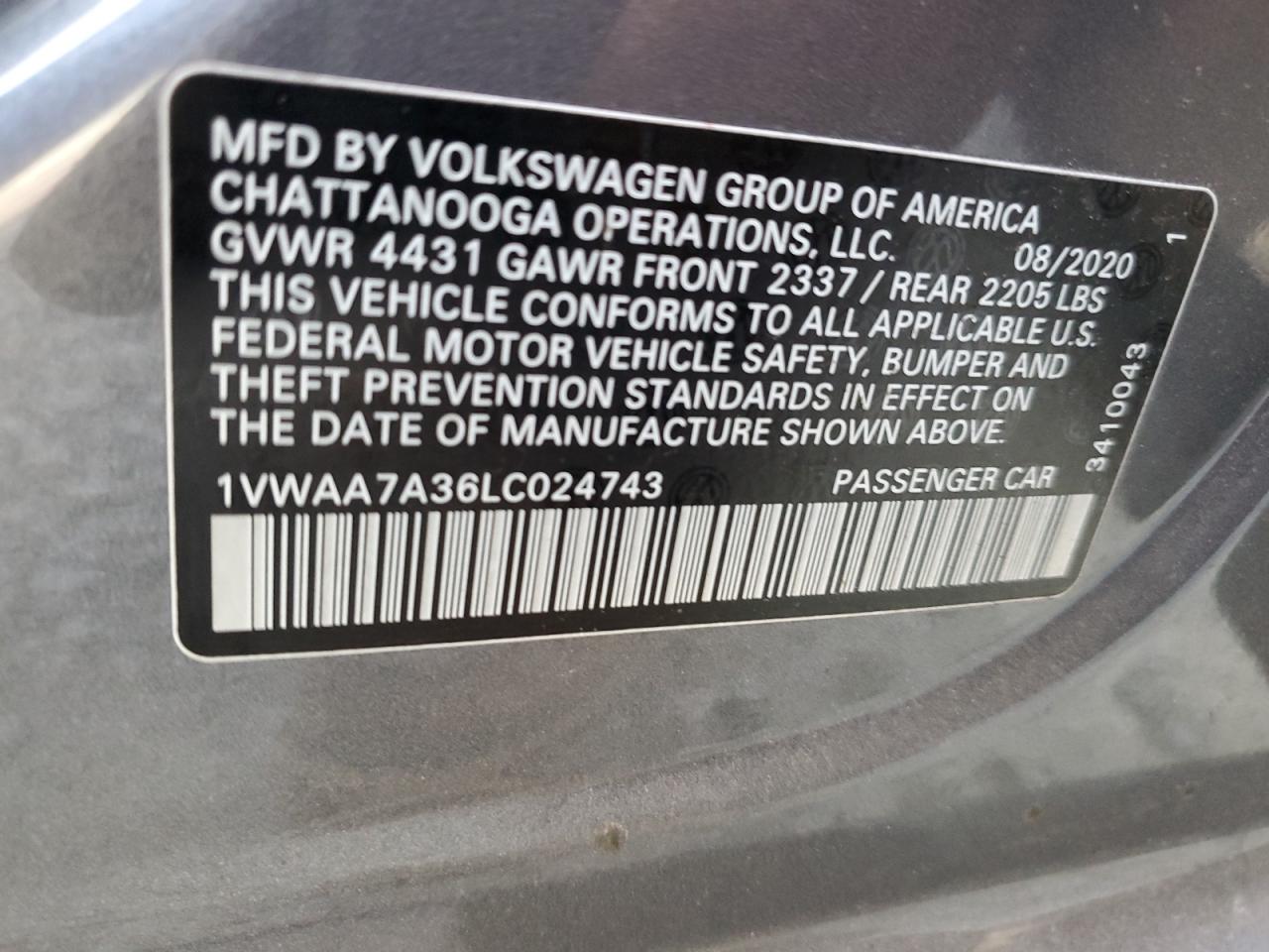 2020 Volkswagen Passat - Image 13