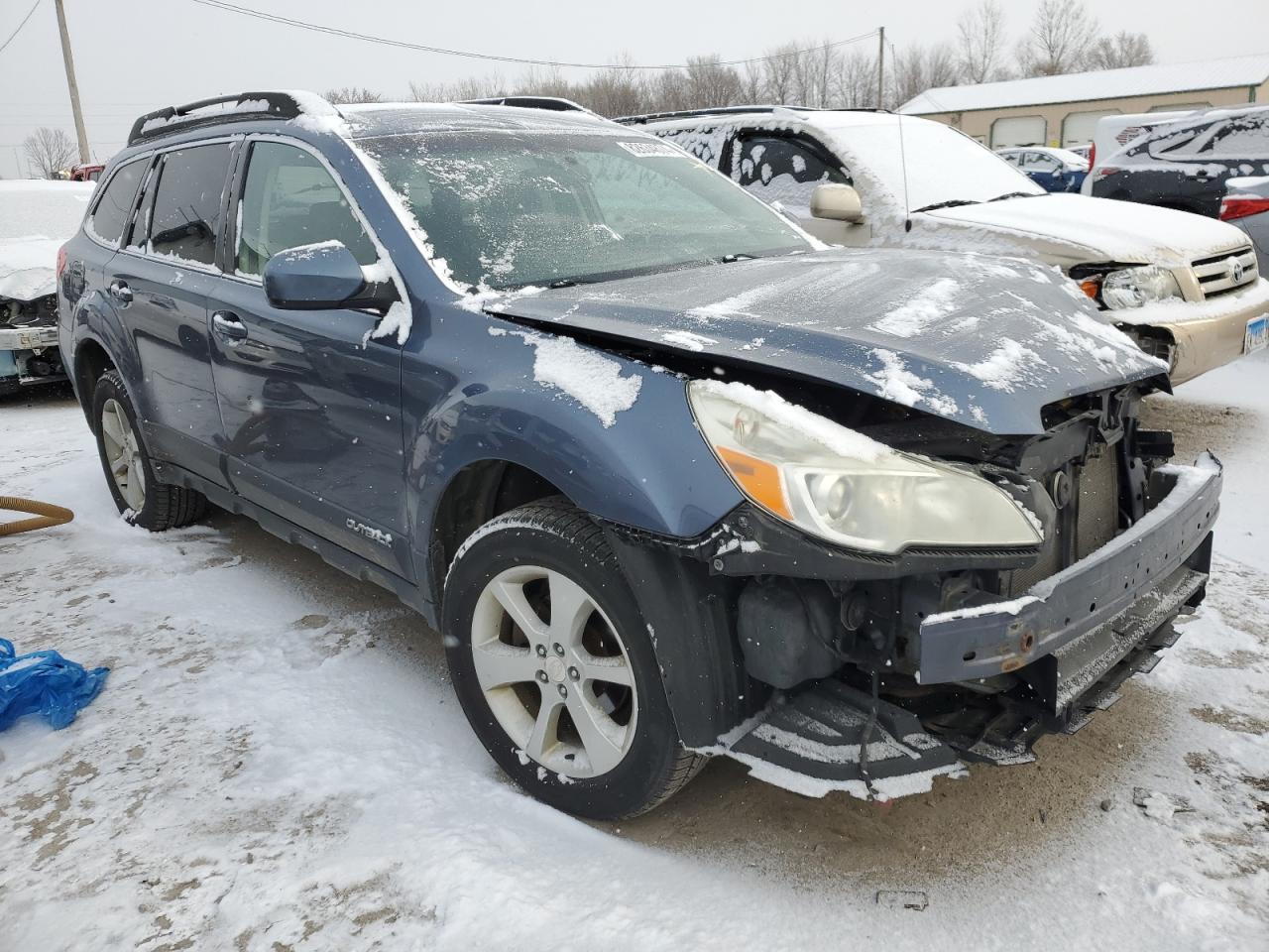2014 Subaru Outback - Image 4