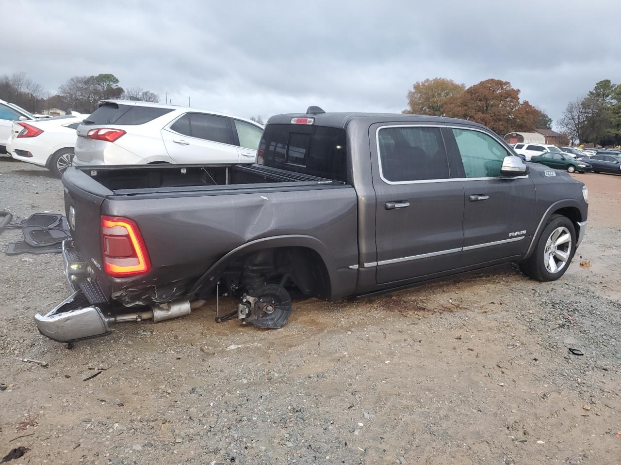 2019 RAM 1500 - Image 3