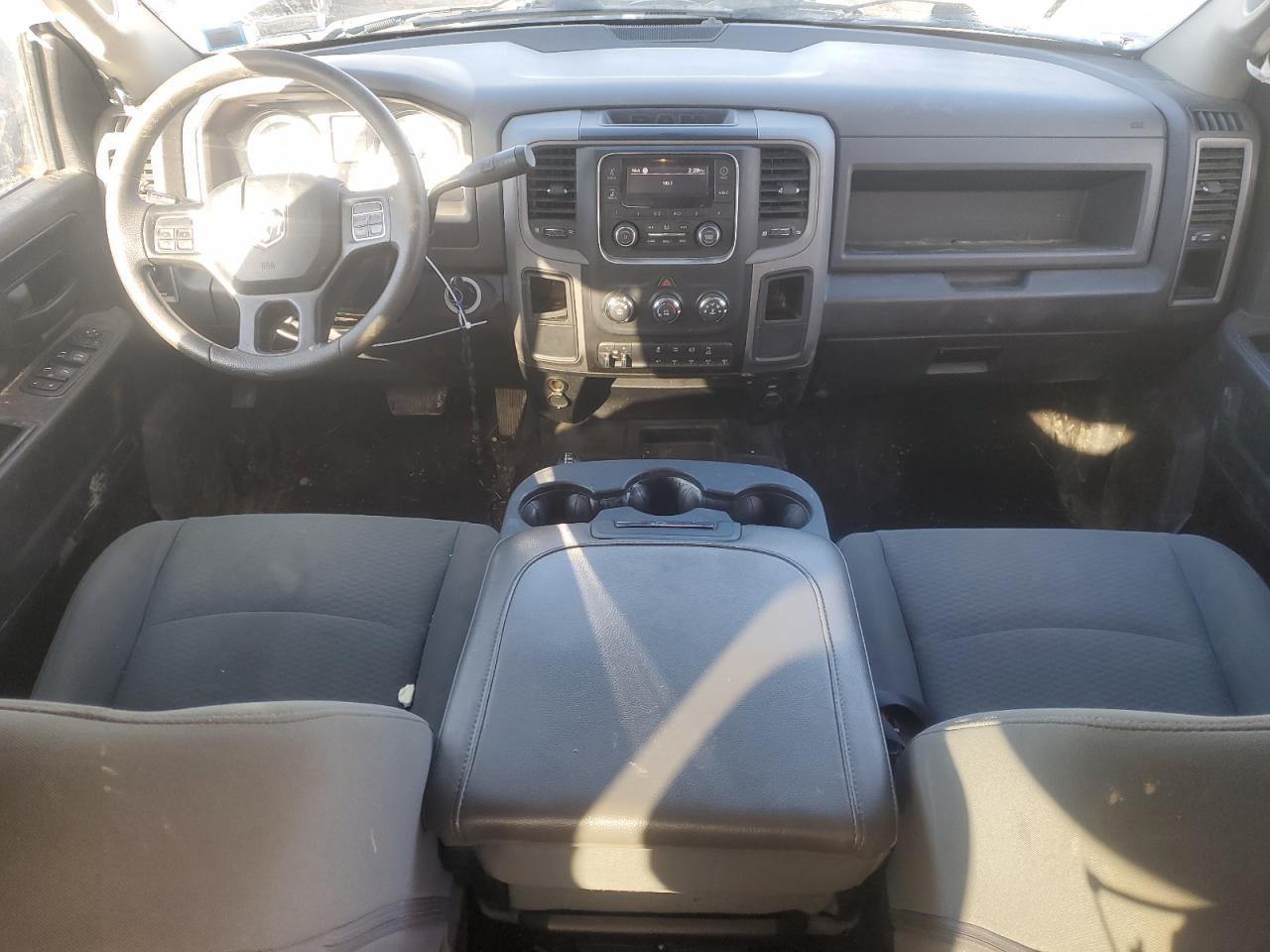 2018 RAM 3500 - Image 8