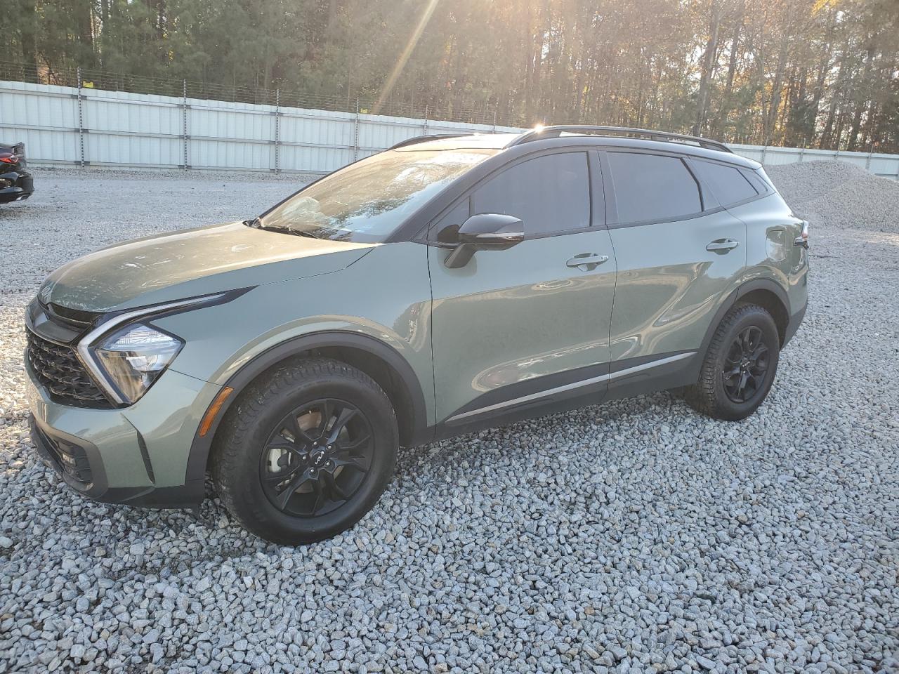 2023 Kia Sportage - Image 1