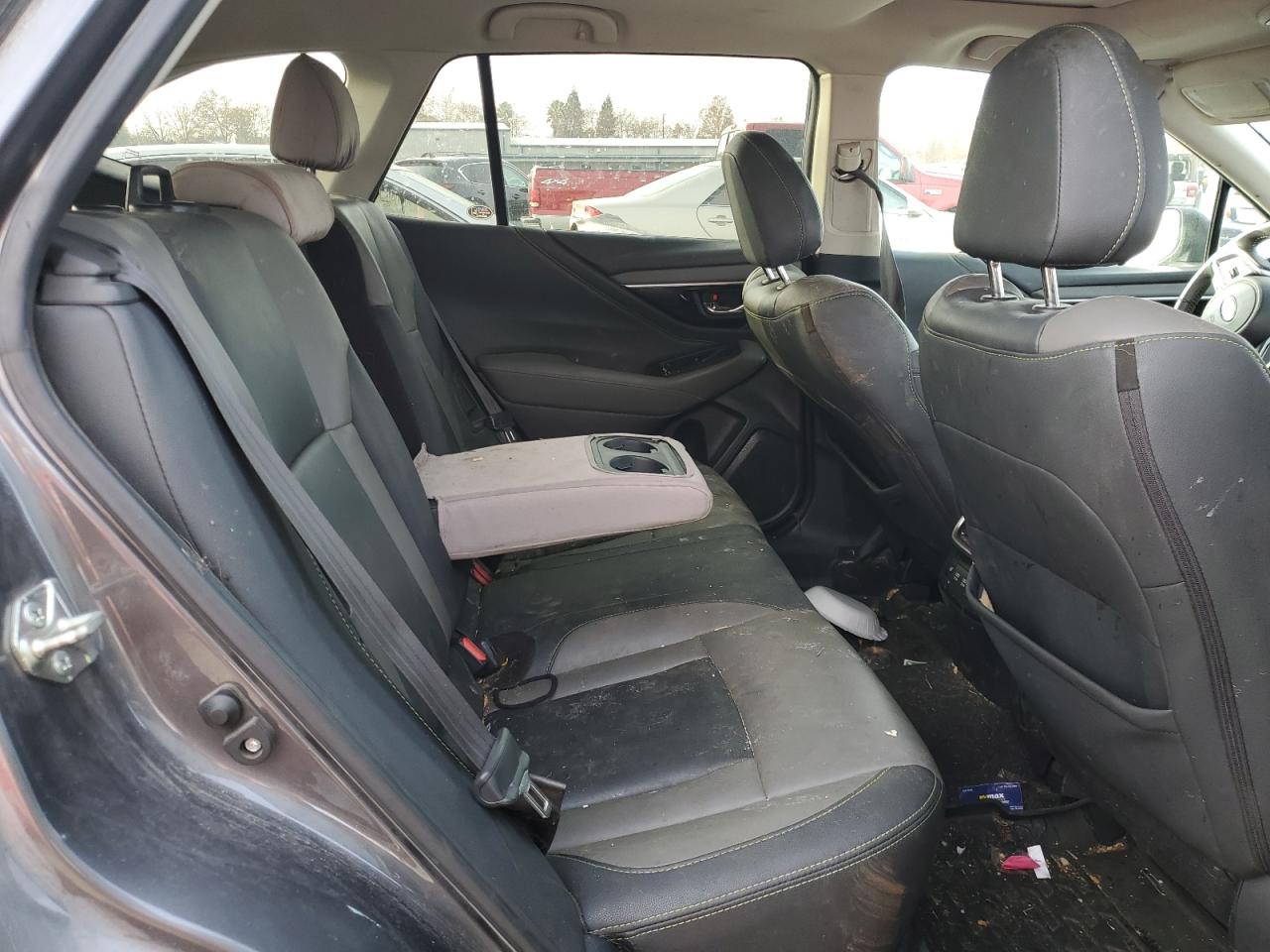 2020 Subaru Outback - Image 10