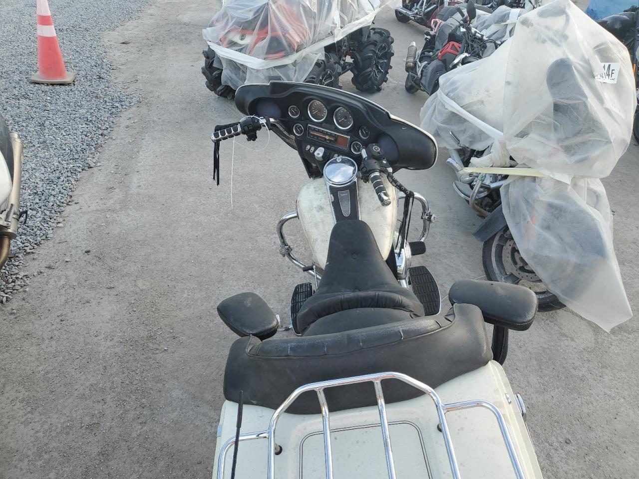 2003 Harley-Davidson Flhtcui Shrine VIN: 1HD1FLW163Y619985 Lot: 86598334