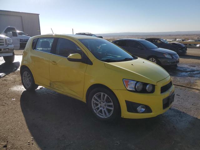  CHEVROLET SONIC 2016 Желтый