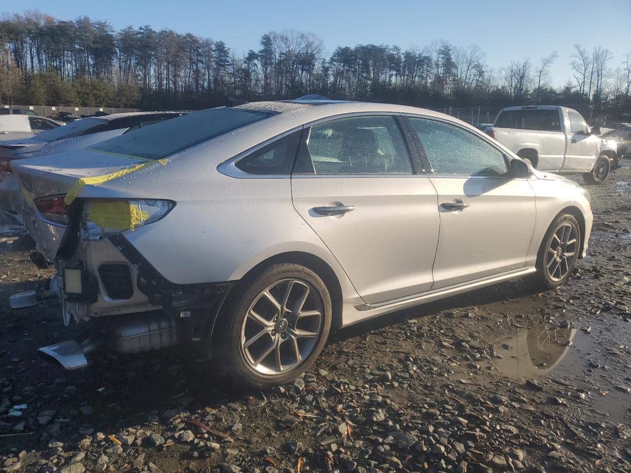 2019 Hyundai Sonata - Image 3