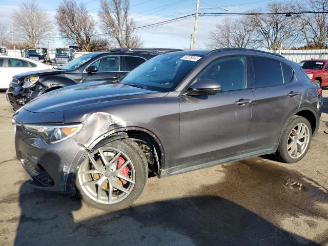 2018 Alfa Romeo Stelvio Ti Sport