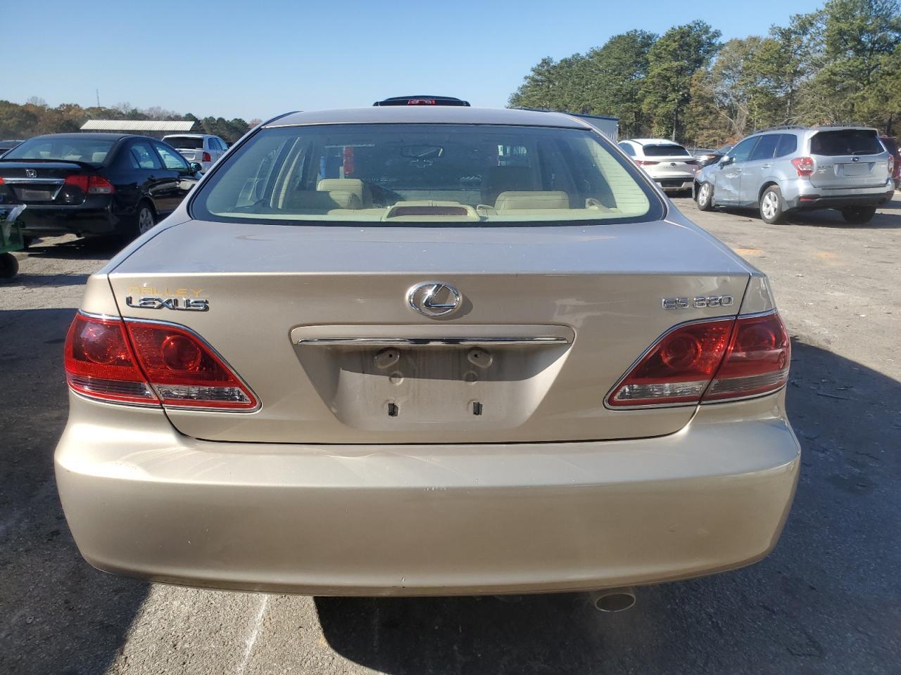 2005 Lexus ES - Image 6