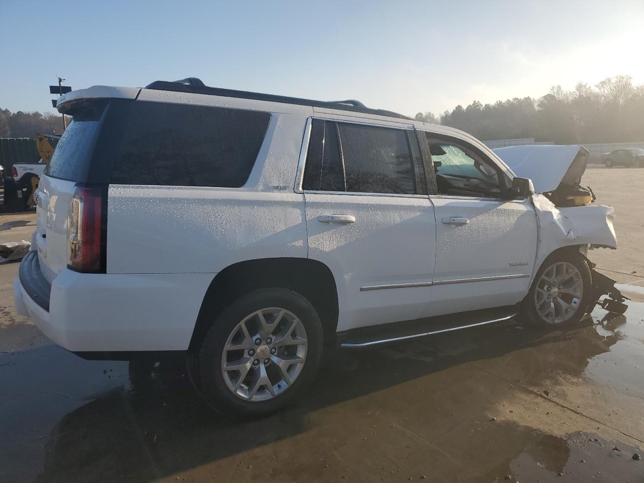 2018 GMC Yukon - Image 3