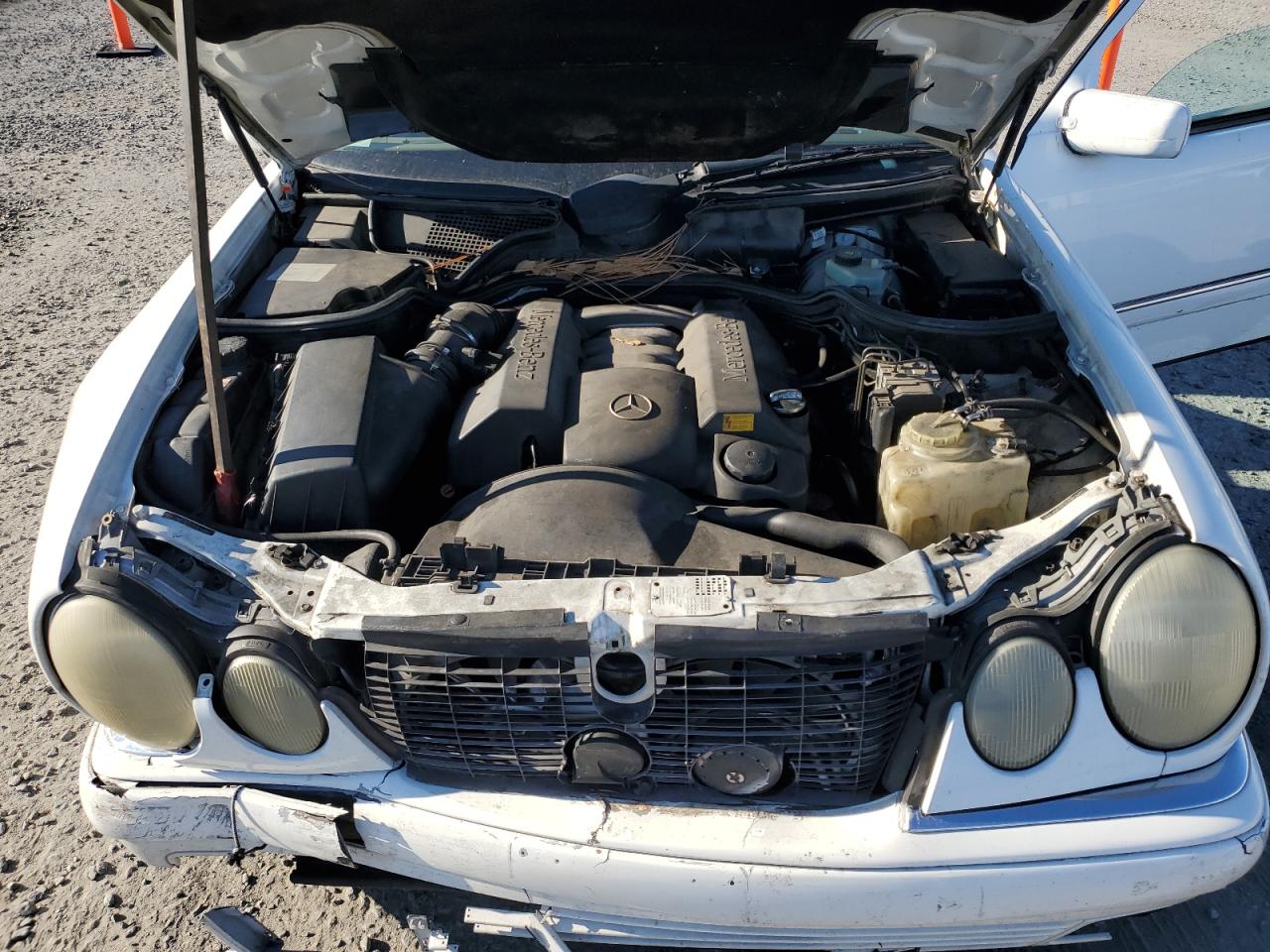 1998 Mercedes-Benz E 320 VIN: WDBJF65F0WA506724 Lot: 82902434