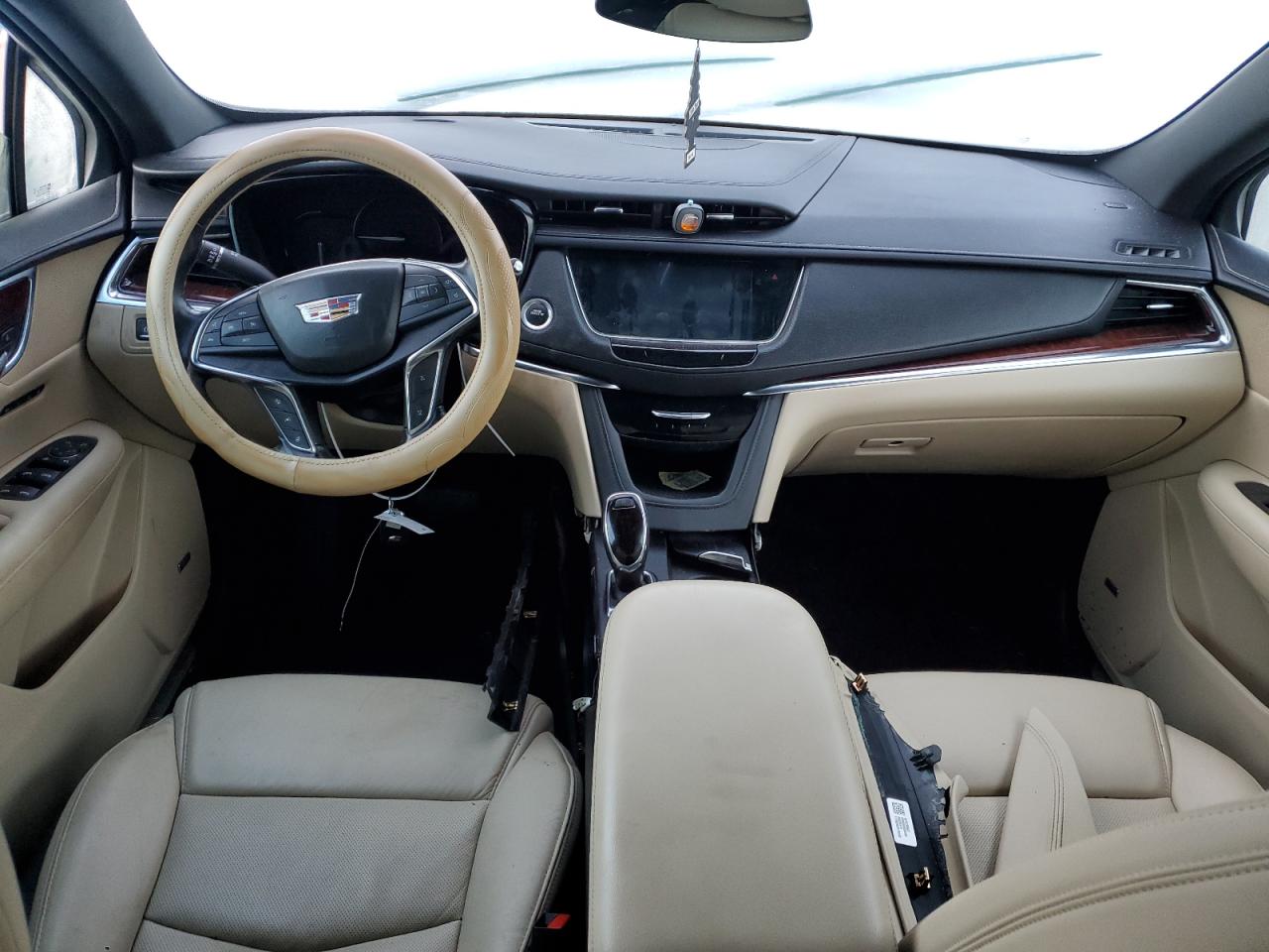 2019 Cadillac XT5 - Image 8