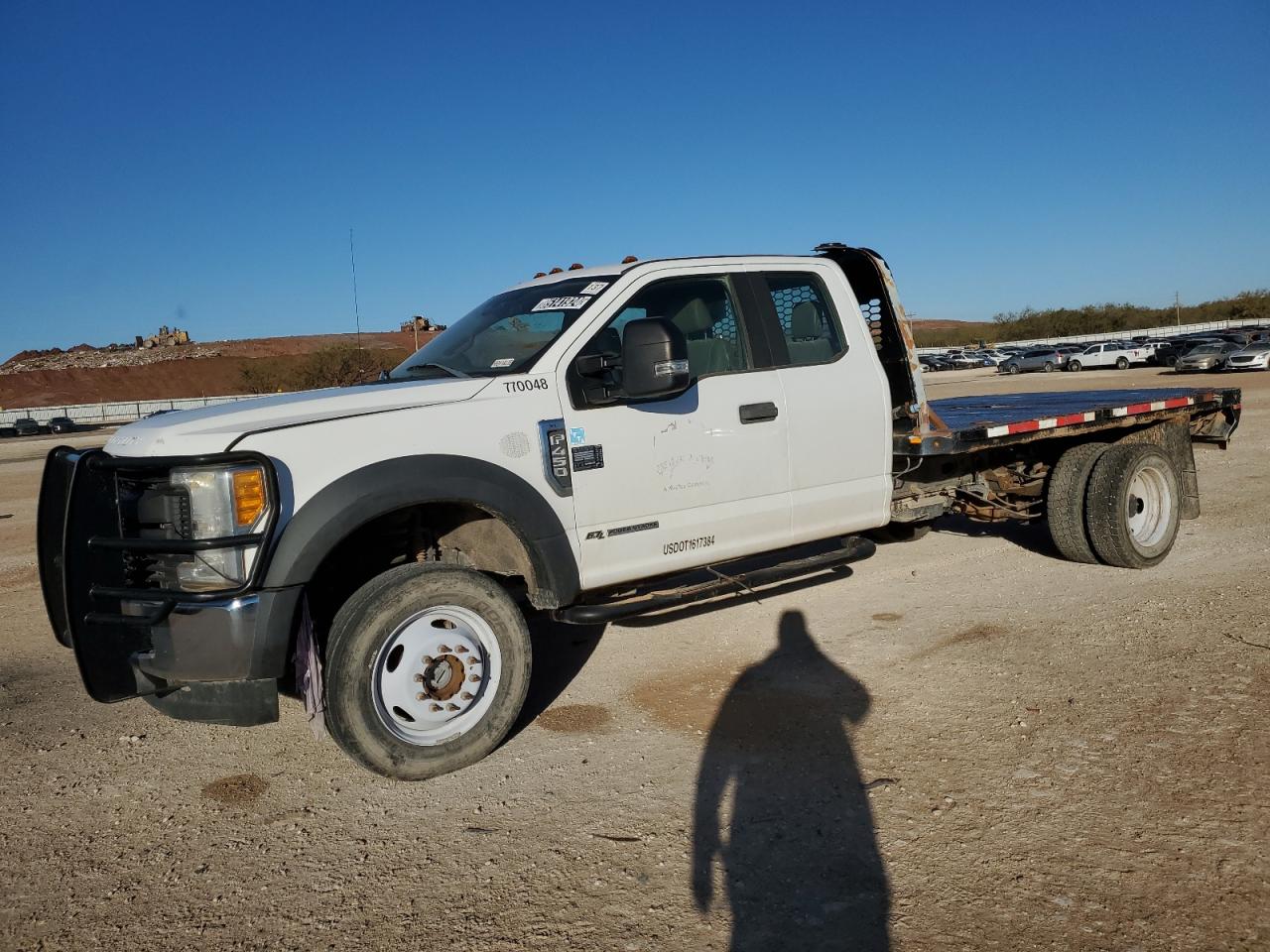 VIN 1FD0X4HT4HEE59155 2017 FORD F450 no.1