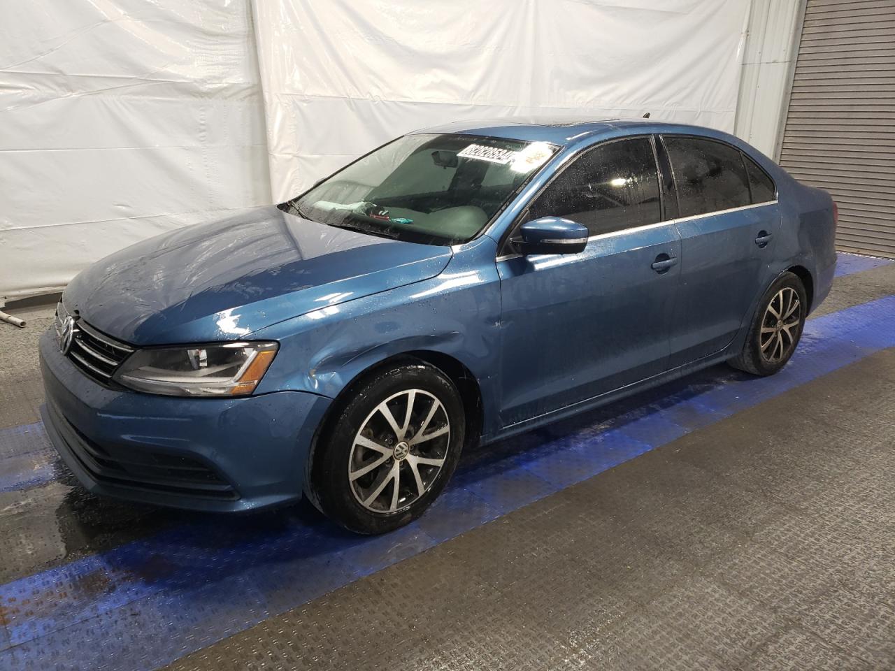 VIN 3VWDB7AJ5HM309660 2017 VOLKSWAGEN JETTA no.1