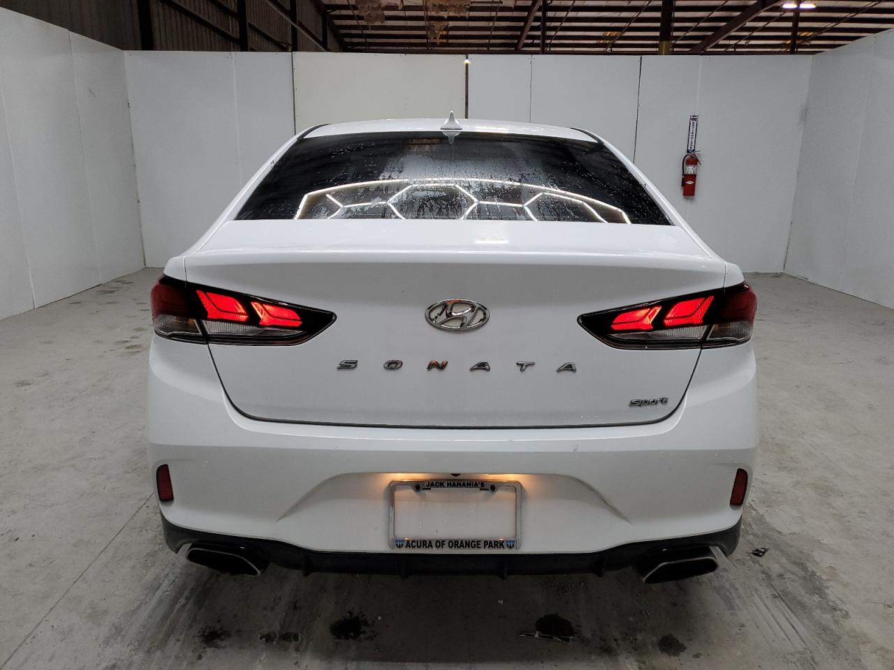 2018 Hyundai Sonata - Image 6