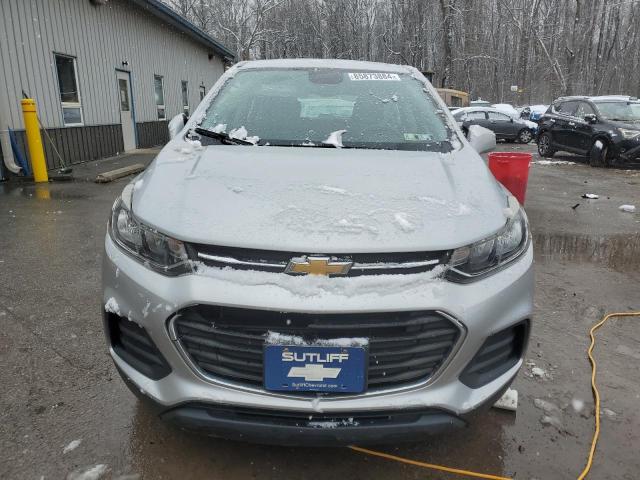  CHEVROLET TRAX 2017 Серебристый