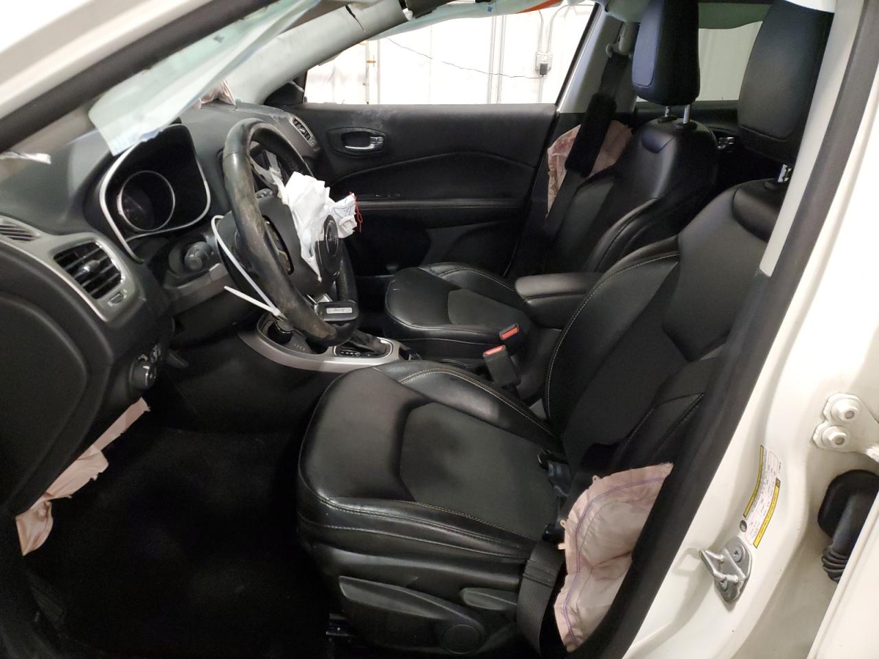 2020 Jeep Compass - Image 7