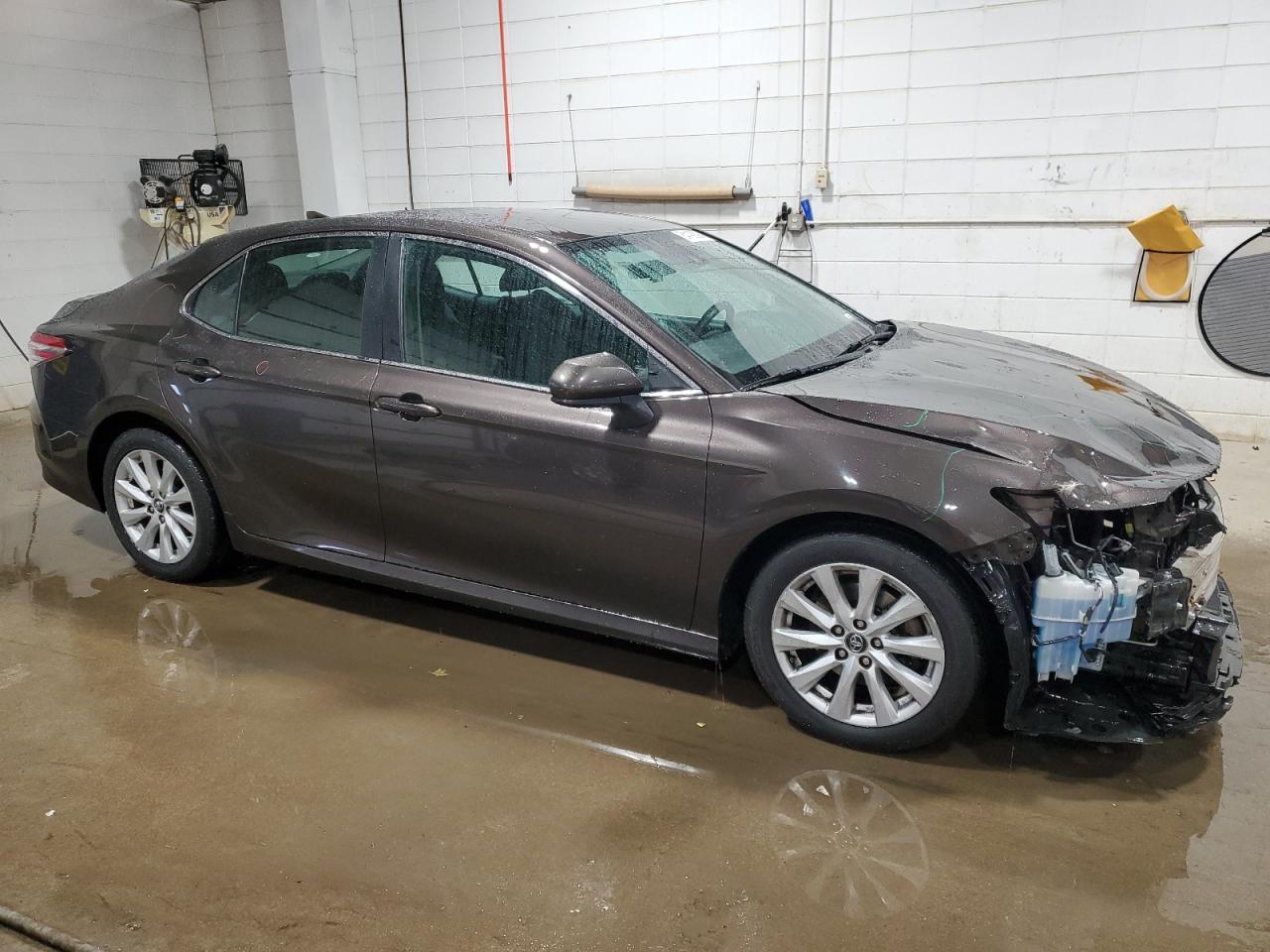 2019 Toyota Camry - Image 4