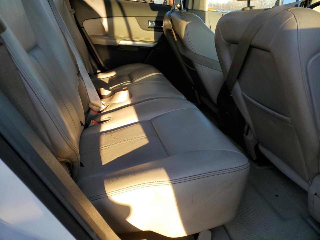 2011 Ford Edge - Image 10