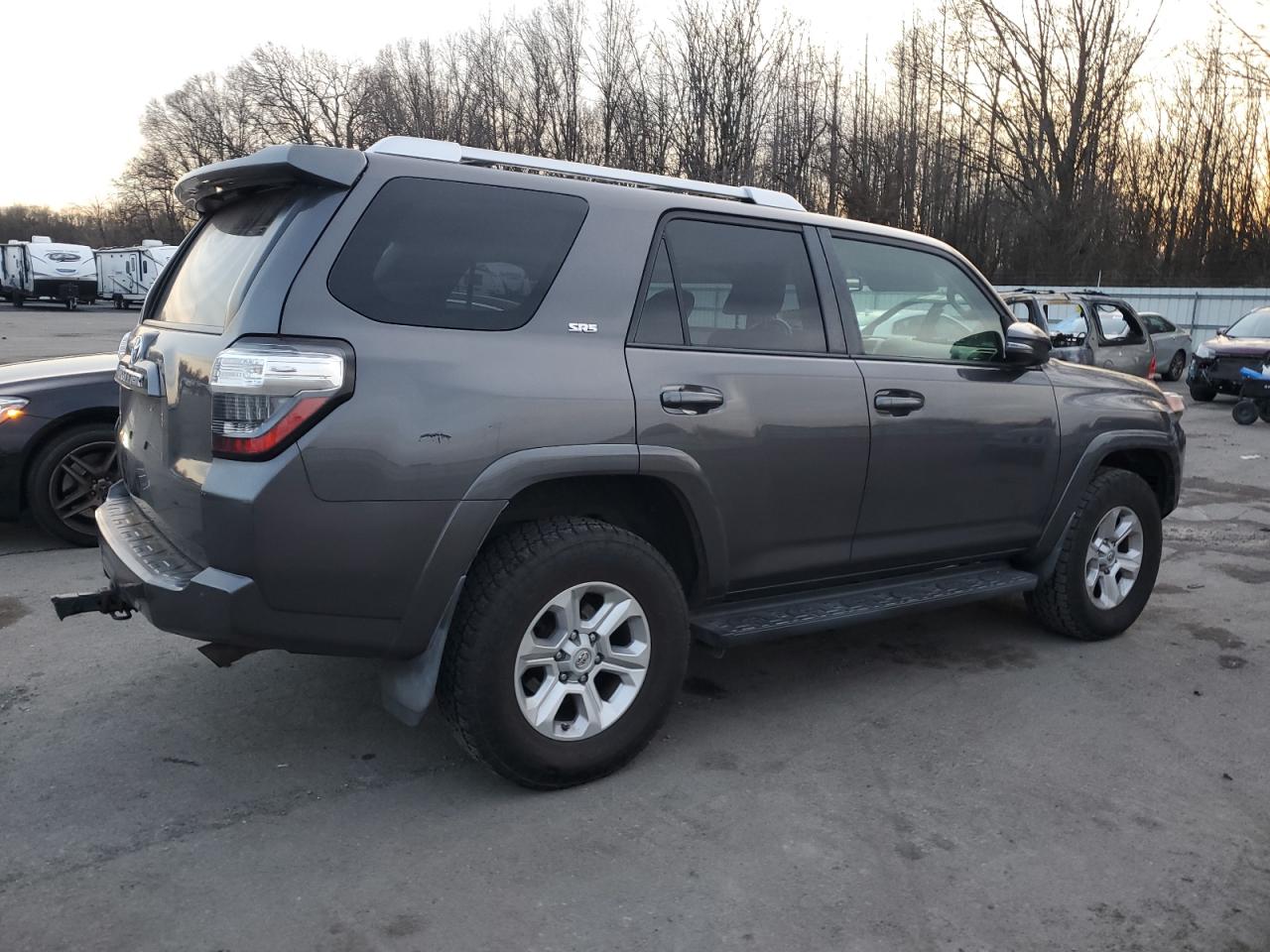 VIN JTEBU5JRXF5217330 2015 TOYOTA 4RUNNER no.3