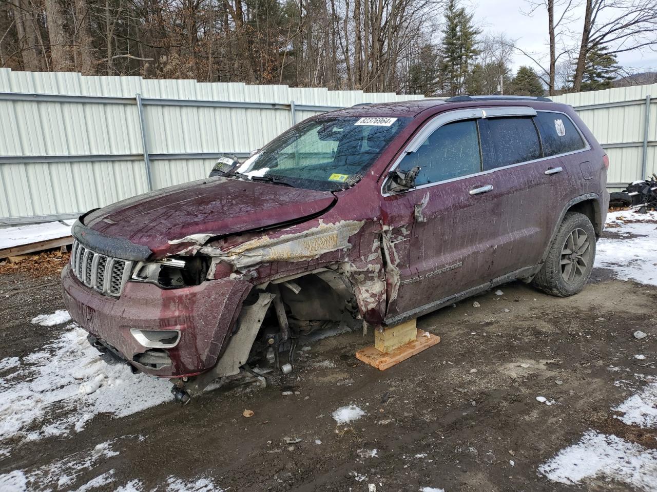 Center Rutland, VT에서 판매 중인 2019 Jeep Grand Cherokee Limited - Front End