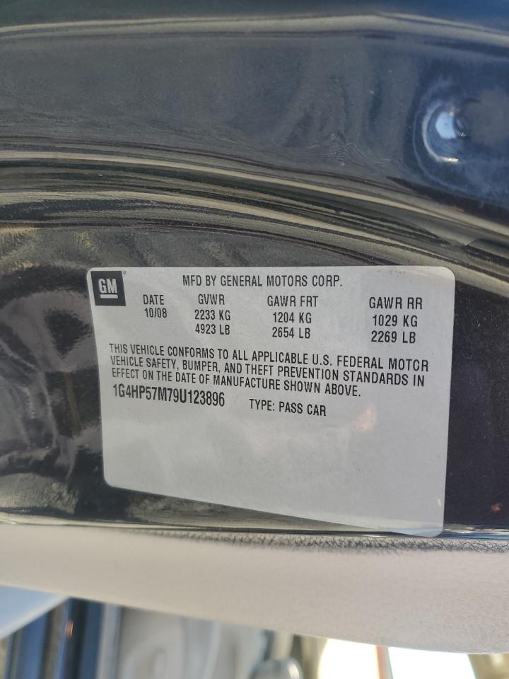 2009 Buick Lucerne - Image 13