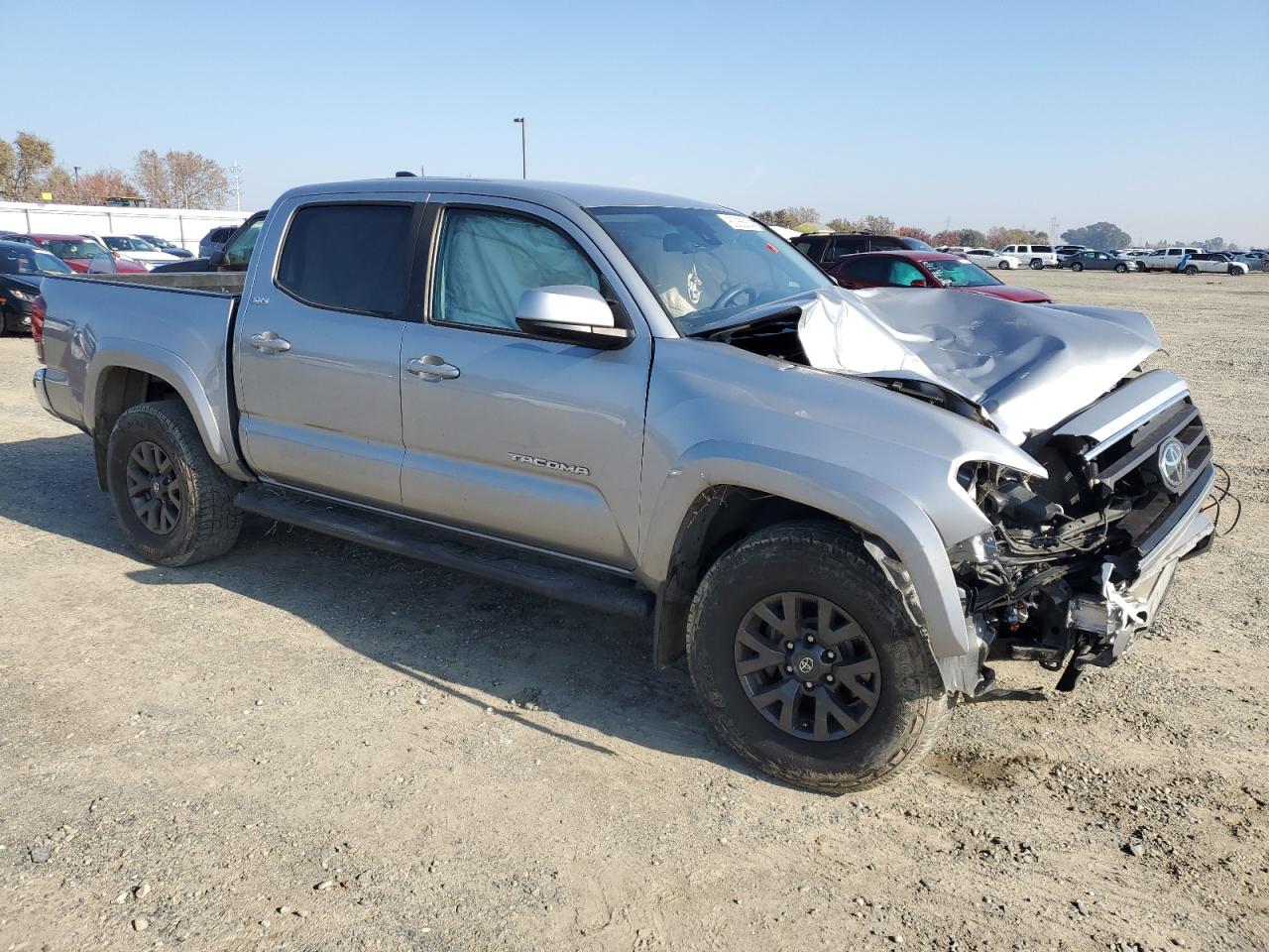 VIN 3TMAZ5CN0LM138265 2020 TOYOTA TACOMA no.4