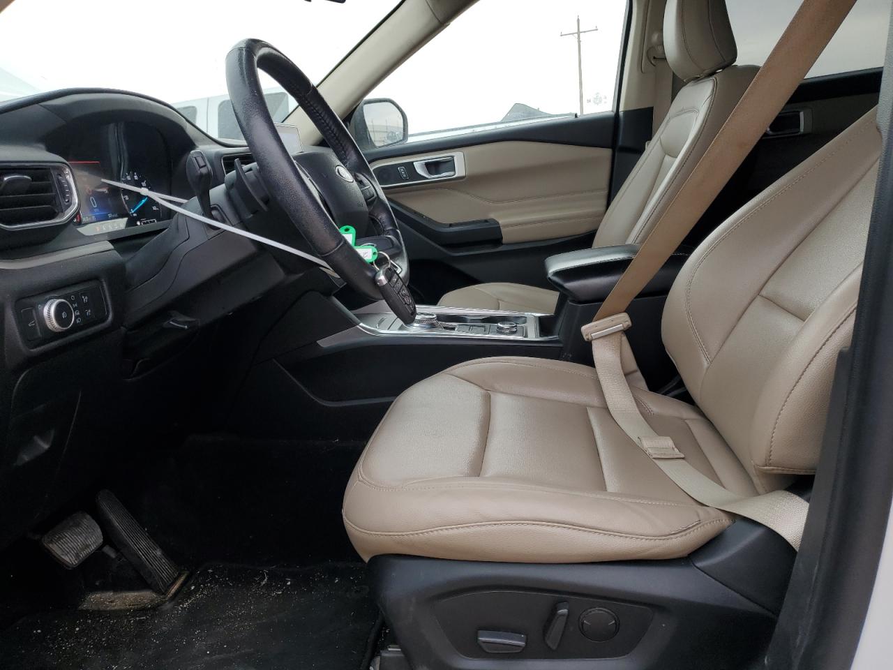2020 Ford Explorer - Image 7