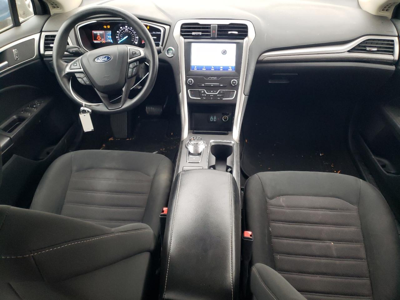 2020 Ford Fusion - Image 8