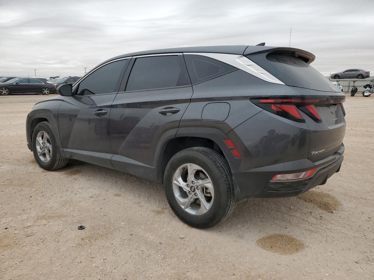 2022 Hyundai Tucson - Image 2