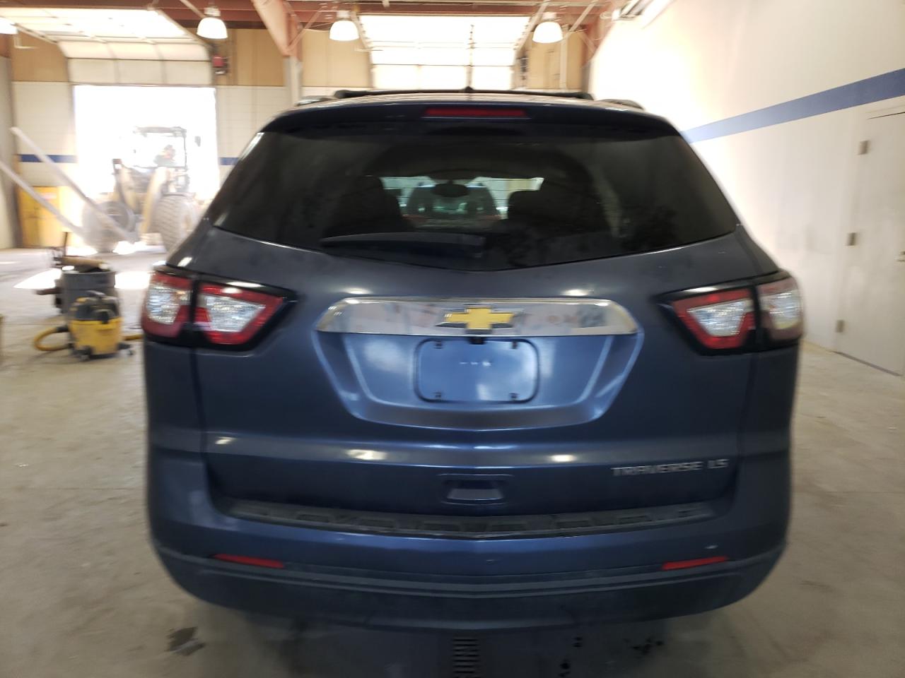 VIN 1GNKRFKD5EJ305861 2014 CHEVROLET TRAVERSE no.6