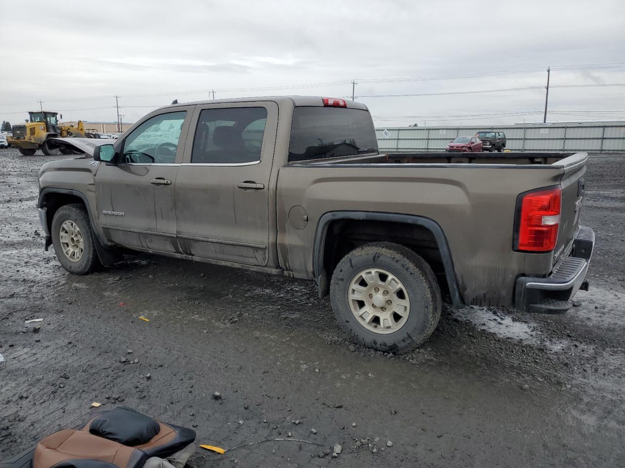 2015 GMC Sierra - Image 2