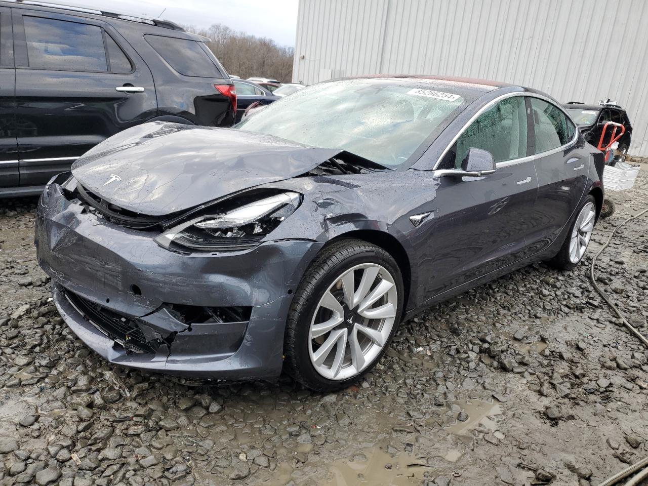 VIN 5YJ3E1EB4JF115802 2018 TESLA MODEL 3 no.1