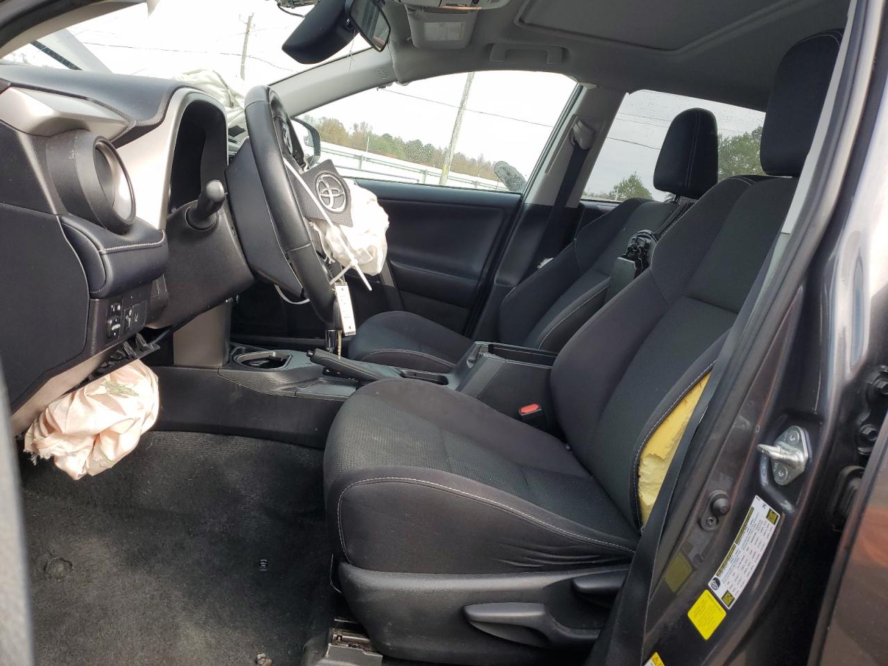 2018 Toyota RAV 4 - Image 7