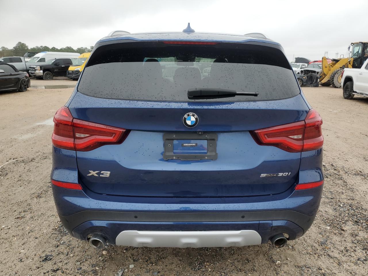 VIN 5UXTR7C5XKLF33754 2019 BMW X3 no.6