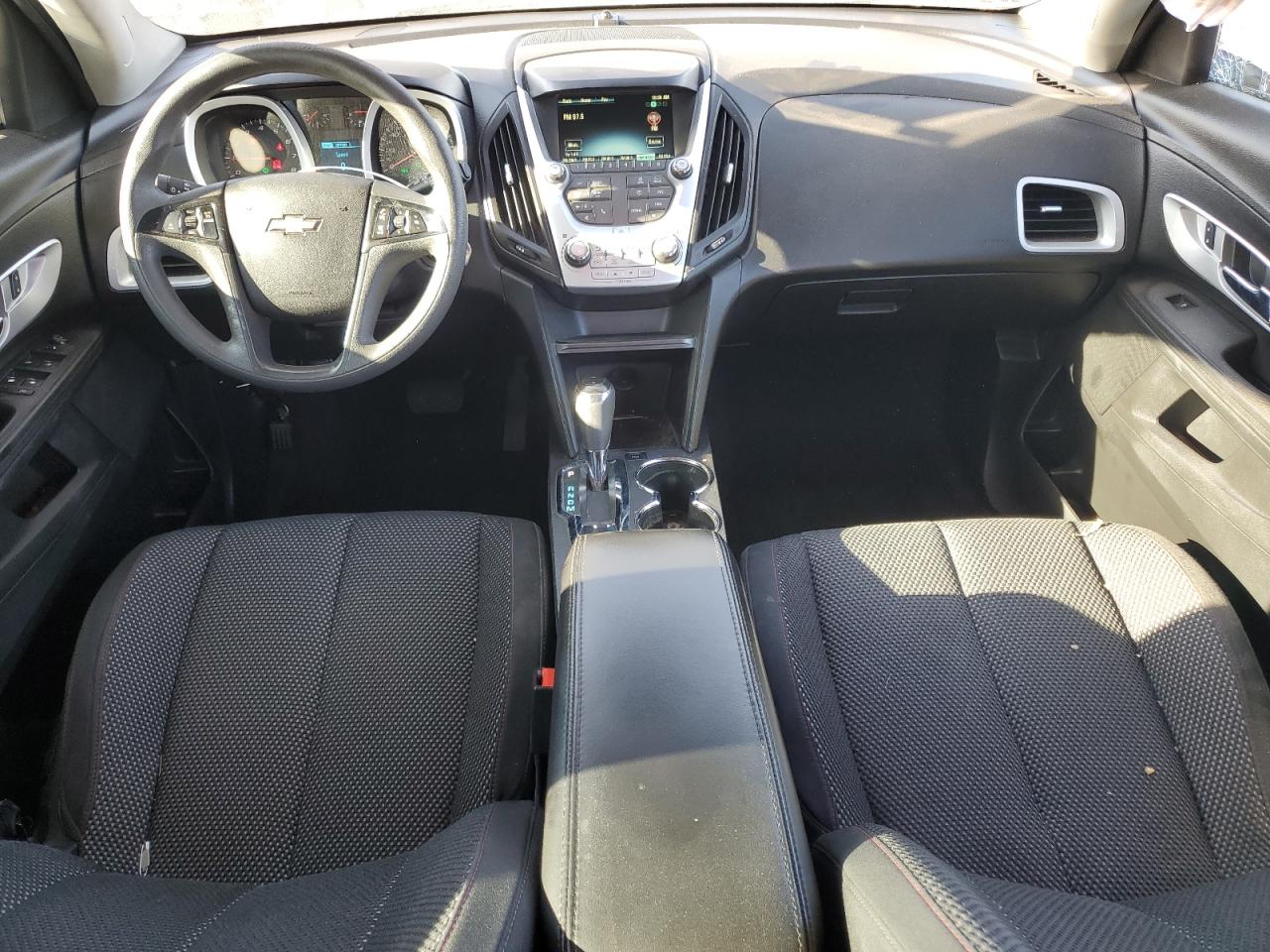 2017 Chevrolet Equinox - Image 8