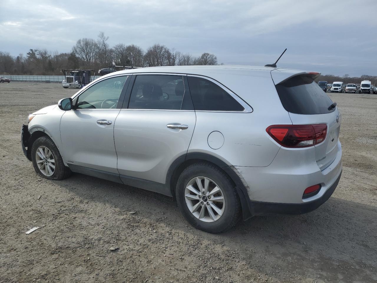 2020 Kia Sorento - Image 2