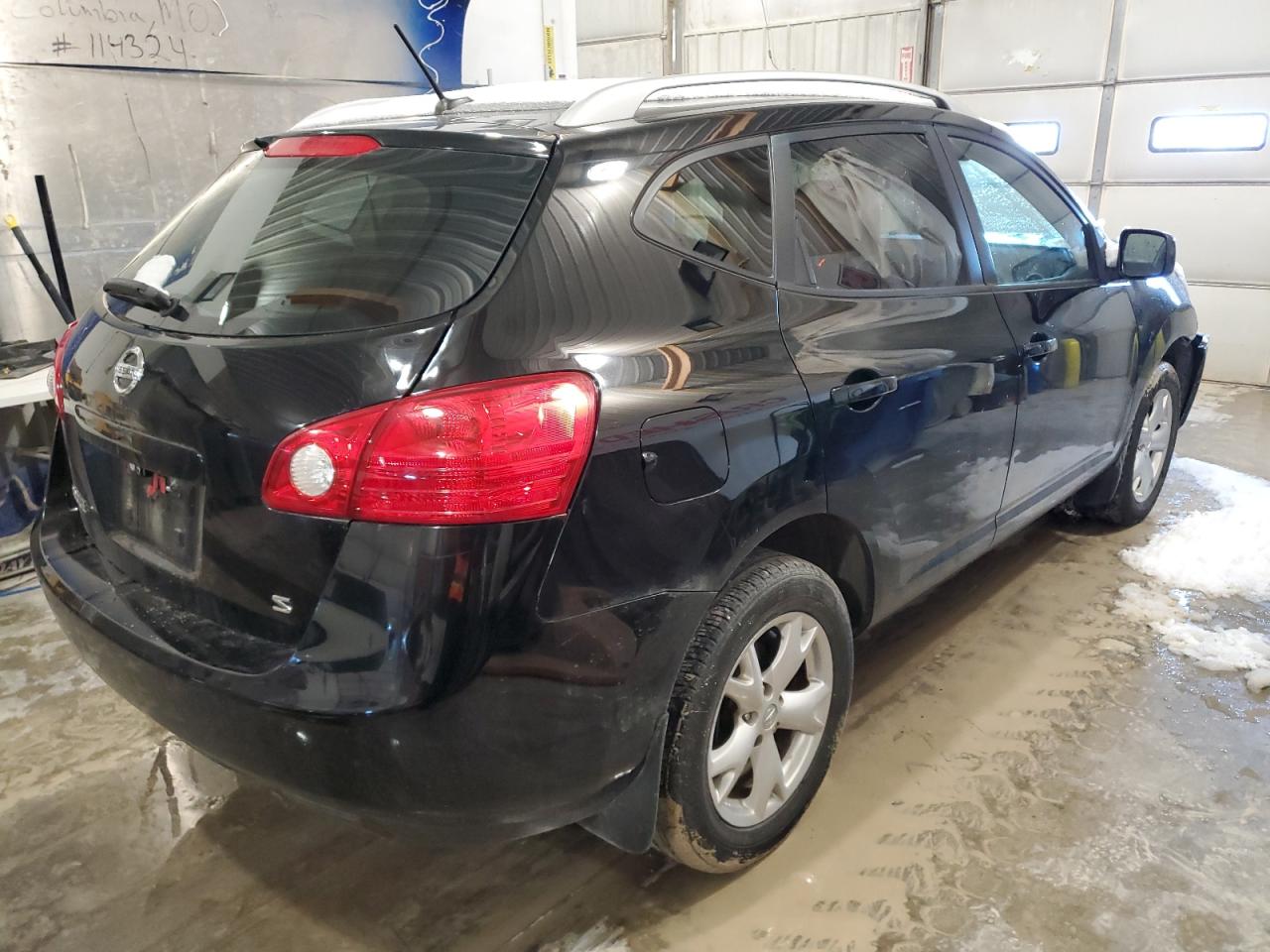 2009 Nissan Rogue - Image 3