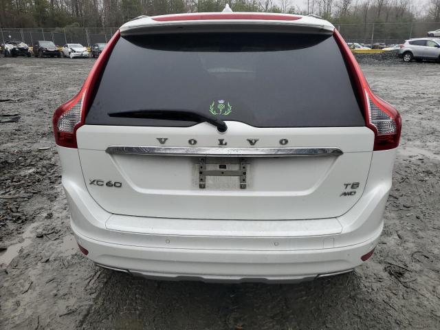  VOLVO XC60 2017 White