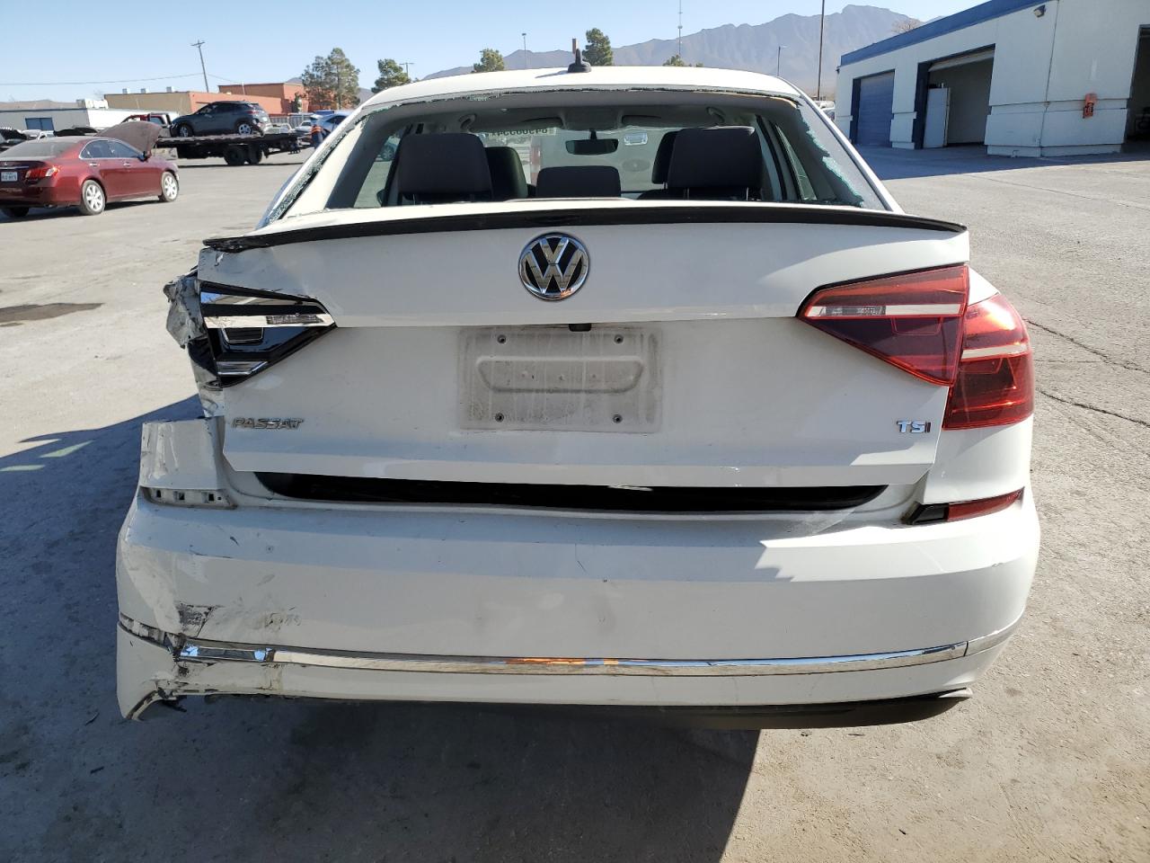 2019 Volkswagen Passat - Image 6
