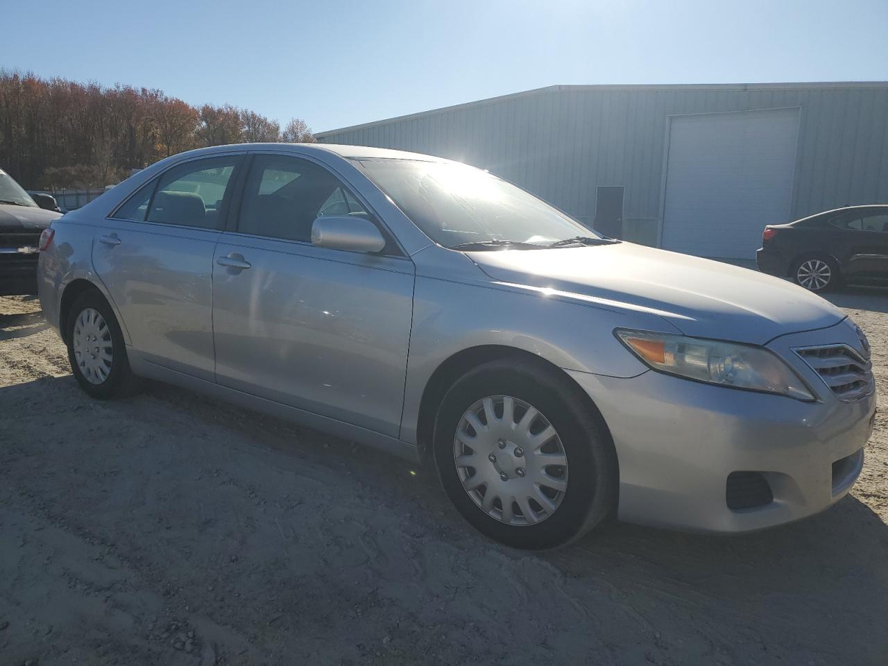 2011 Toyota Camry - Image 4