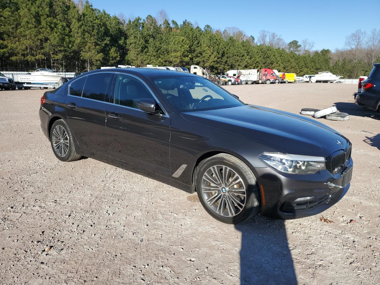 VIN WBAJA5C37HG897175 2017 BMW 5 SERIES no.4