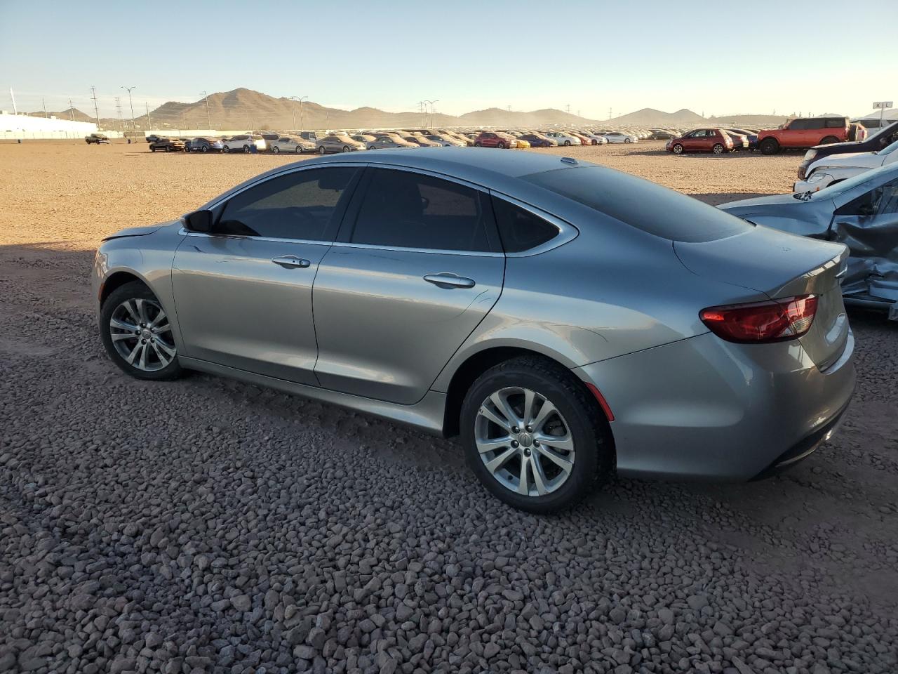 VIN 1C3CCCAB7FN621466 2015 CHRYSLER 200 no.2